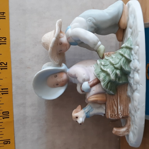 Circle of friends by masterpiece, The Perfect Tree. HOMCO 1989 - Picture 1 of 8